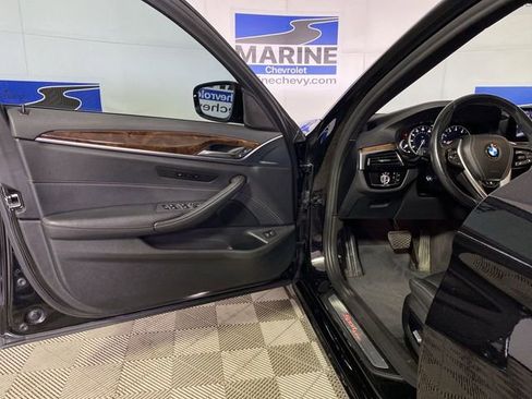 Used 2019 BMW 530i xDrive w/ Convenience Package AWD/4WD image 29