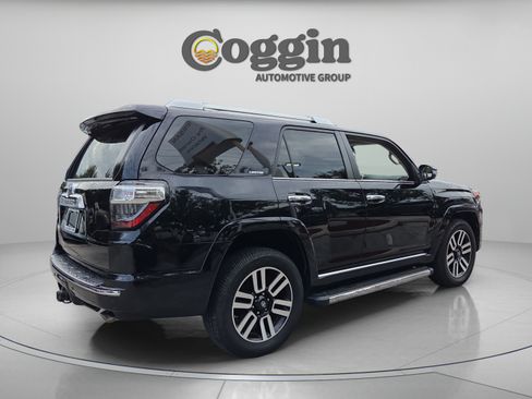 Used 2019 Toyota 4Runner Limited AWD/4WD image 5