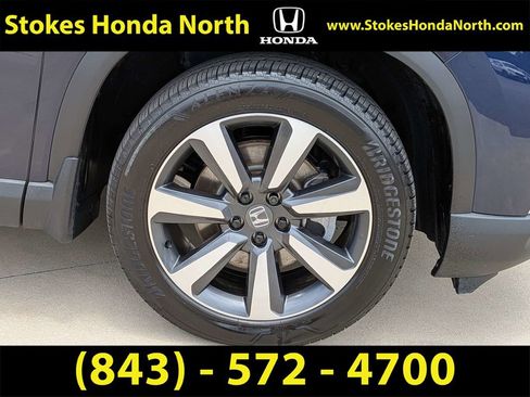 Certified 2025 Honda Pilot Touring image 15