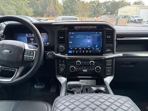 Used 2024 Ford F150 Platinum w/ Equipment Group 702A High image 10