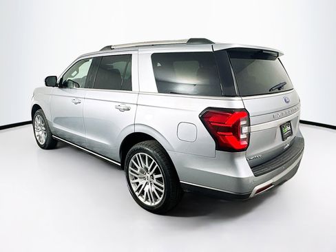 Used 2024 Ford Expedition Limited image 5