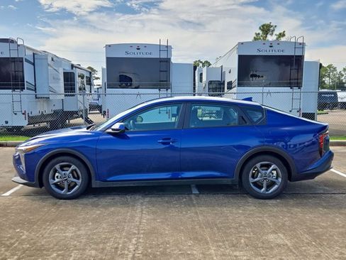 Used 2025 Kia K4 FWD image 9