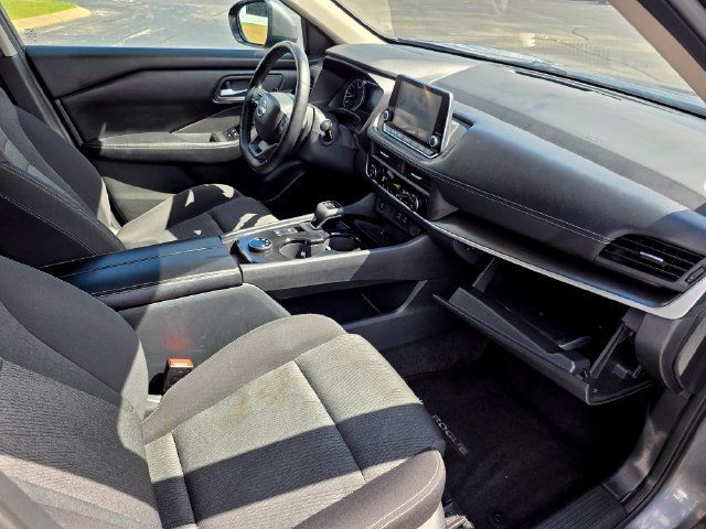 Used 2025 Nissan Rogue SV AWD/4WD image 40