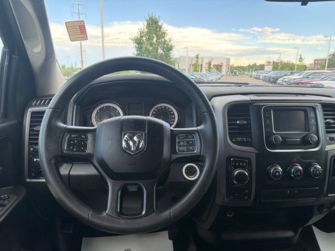 Used 2022 RAM 1500 Tradesman w/ Chrome Appearance Group AWD/4WD image 21