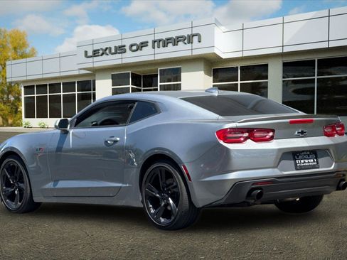 Used 2023 Chevrolet Camaro LT RWD image 3