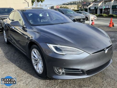 Used 2019 Tesla Model S 100D image 68