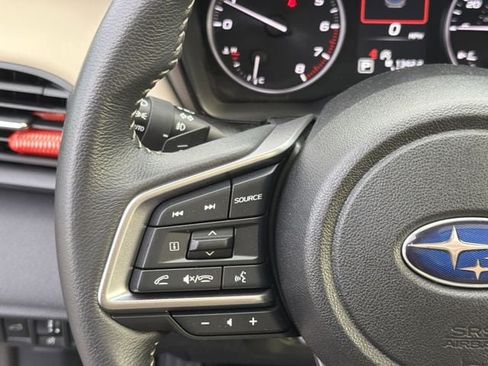 Used 2024 Subaru Outback Premium AWD/4WD image 25