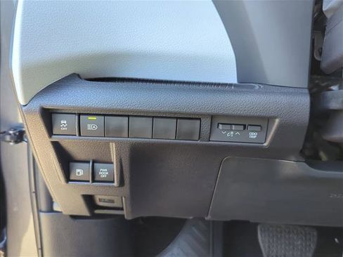 New 2025 Toyota Sienna XLE image 15