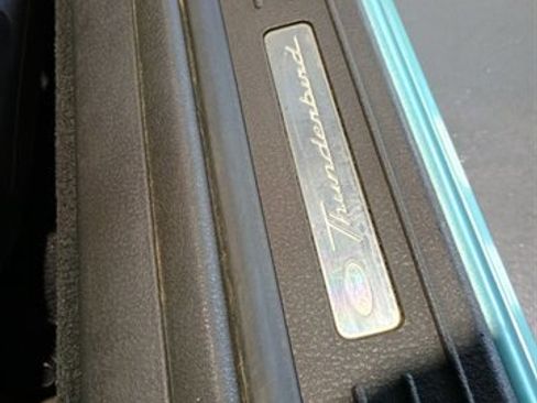 Used 2002 Ford Thunderbird RWD image 17