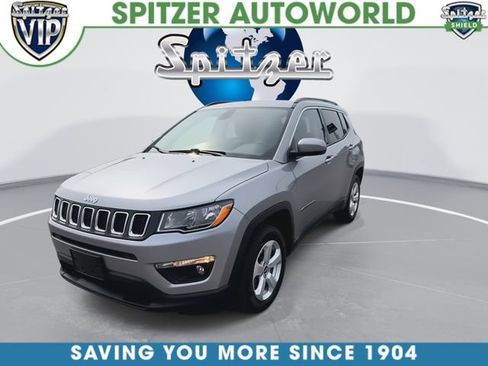 Used 2019 Jeep Compass Latitude w/ Cold Weather Group AWD/4WD image 4
