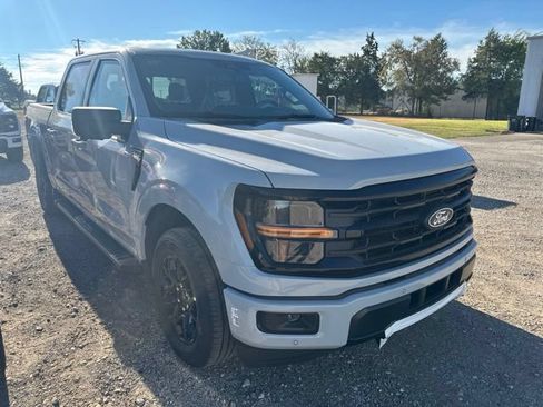 New 2026 Ford F150 XLT w/ Equipment Group 302A MID RWD image 2
