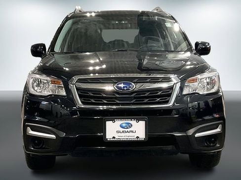 Used 2017 Subaru Forester 2.5i Premium w/ All-Weather Package image 2