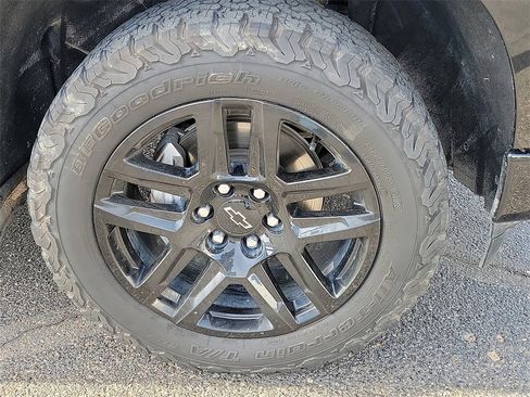 Used 2024 Chevrolet Silverado 1500 High Country w/ Midnight Edition image 7