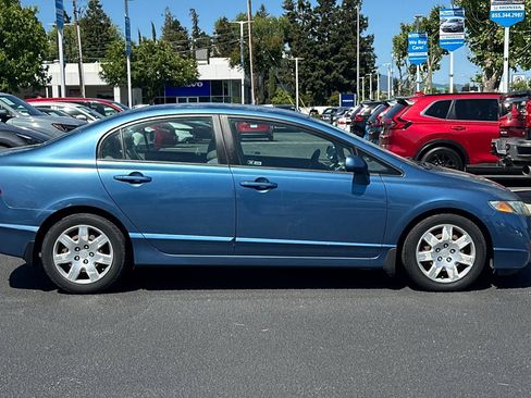 Used 2011 Honda Civic LX image 7