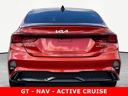 Used 2022 Kia Forte GT-Line w/ GT-Line Premium Package FWD image 5