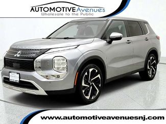 Used 2022 Mitsubishi Outlander SE AWD/4WD video 1