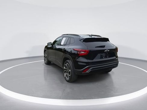 Used 2024 Chevrolet Trax RS image 9