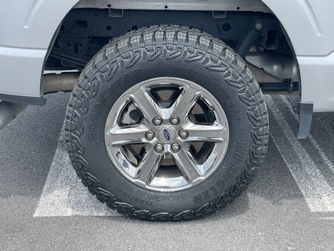 Used 2024 Ford F150 XLT w/ Mobile Office Package image 11