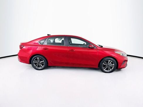 Certified 2023 Kia Forte LXS w/ LXS Technology Package FWD image 4