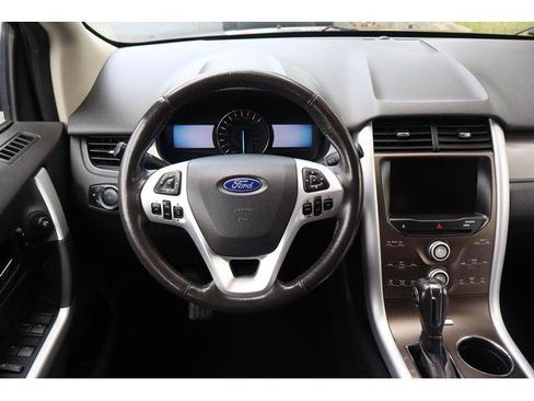 Used 2014 Ford Edge SEL w/ Equipment Group 205A FWD image 10