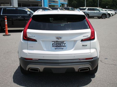 Used 2021 Cadillac XT4 Premium Luxury AWD/4WD image 7