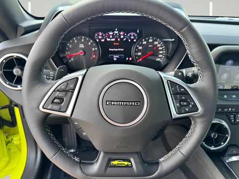 Used 2020 Chevrolet Camaro SS RWD image 14