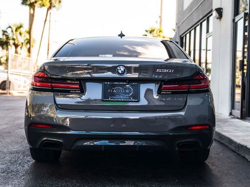 Used 2021 BMW 530i w/ M Sport Package RWD image 12