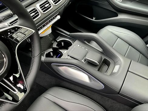 Used 2026 Mercedes-Benz GLE 450 4MATIC Coupe image 7