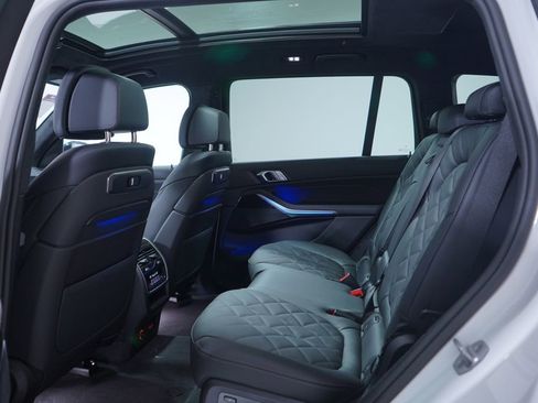 New 2026 BMW X7 xDrive40i w/ M Sport Package image 9