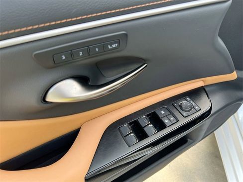 Certified 2025 Lexus ES 350 350 image 11