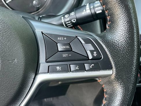 Certified 2021 Nissan Kicks SR w/ SR Premium Package FWD image 21