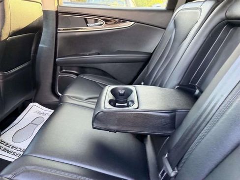 Certified 2022 Lincoln Nautilus AWD w/ Premium Package image 13
