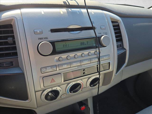 Used 2006 Toyota Tacoma PreRunner RWD image 12