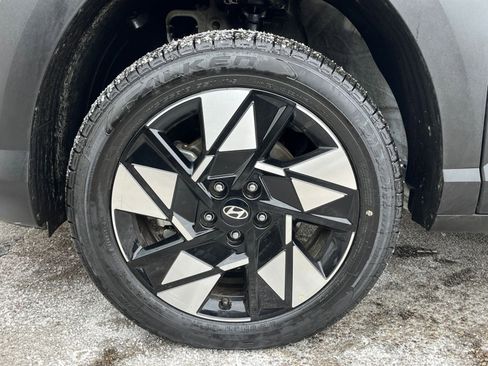 Used 2025 Hyundai Kona SEL image 30