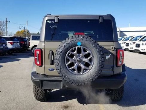 New 2025 Ford Bronco Badlands image 12