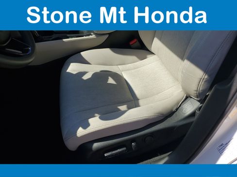 Used 2024 Honda Accord EX image 17