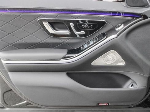 New 2025 Mercedes-Benz S 580 4MATIC Sedan image 21