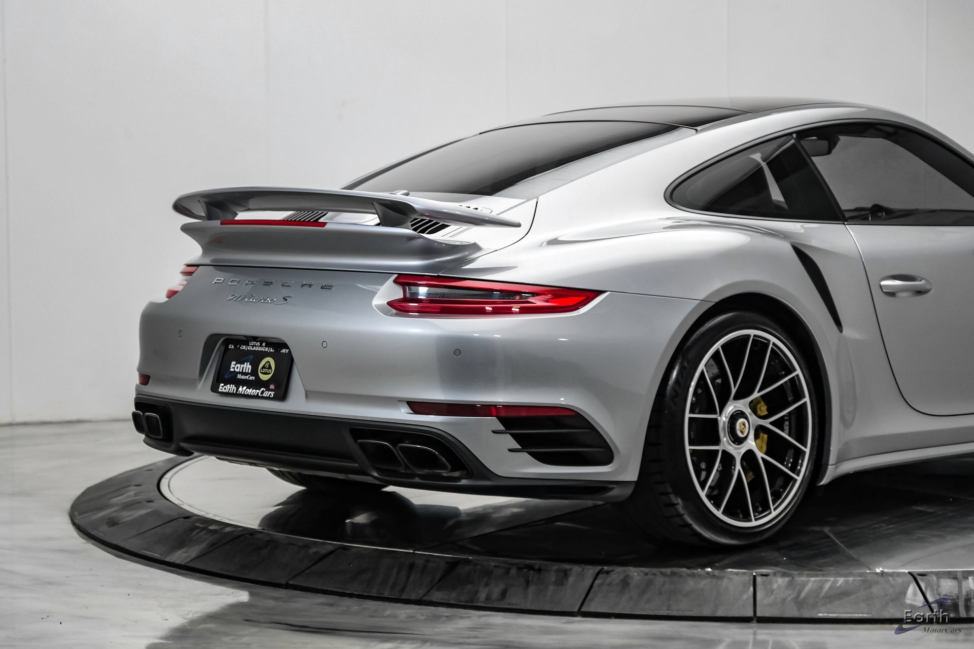 Used 2017 Porsche 911 Turbo S AWD/4WD image 17
