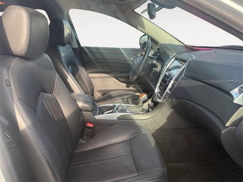 Used 2015 Cadillac SRX Luxury w/ Trailering Package image 15