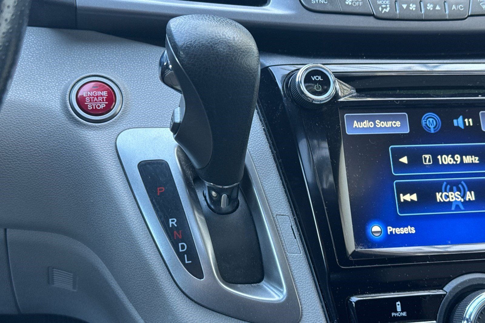 Used 2014 Honda Odyssey EX-L image 18