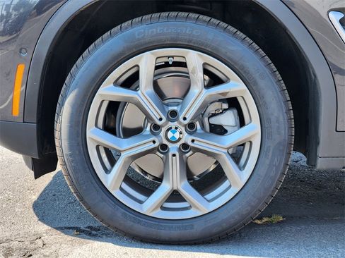 Certified 2024 BMW X3 xDrive30i w/ Convenience Package image 11