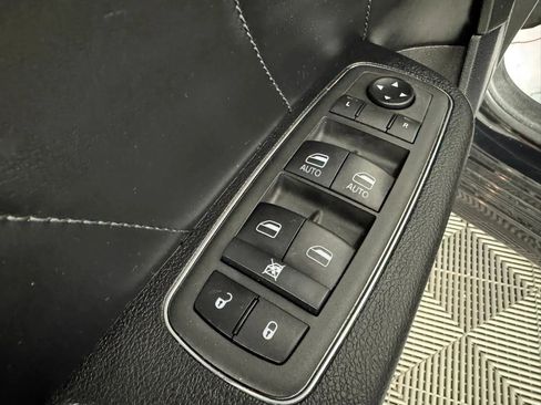 Used 2021 Dodge Charger R/T w/ Daytona Edition Group RWD image 39