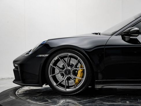 Used 2022 Porsche 911 GT3 image 7
