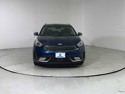 Used 2017 Kia Niro Touring w/ Advanced Technology Package image 7