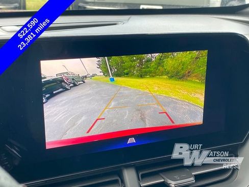 Used 2025 Chevrolet Trax RS w/ Driver Confidence Package FWD image 25