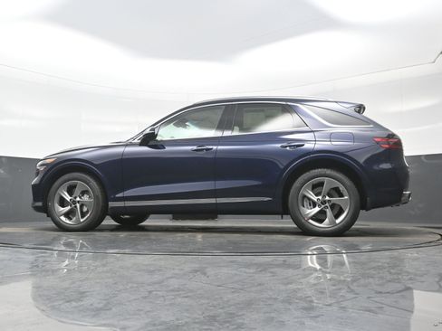 New 2026 Genesis GV70 2.5T Select image 14