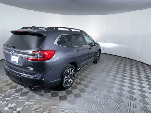 Used 2023 Subaru Ascent Limited w/ Technology Package image 8