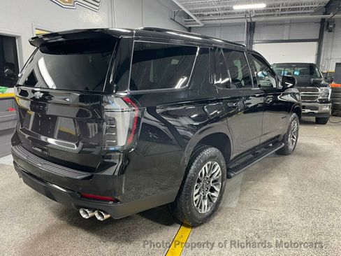 Used 2025 Chevrolet Tahoe Z71 w/ Comfort Package image 9