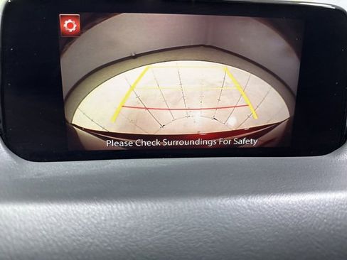 Used 2018 MAZDA CX-5 Touring w/ Preferred Equipment Package image 26