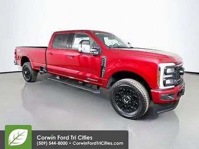 New 2025 Ford F350 Lariat w/ Black Appearance Package